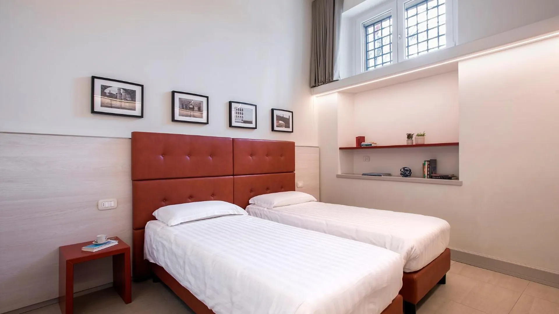 *****  Gonfalone 6 Bed & Breakfast Rome Italy