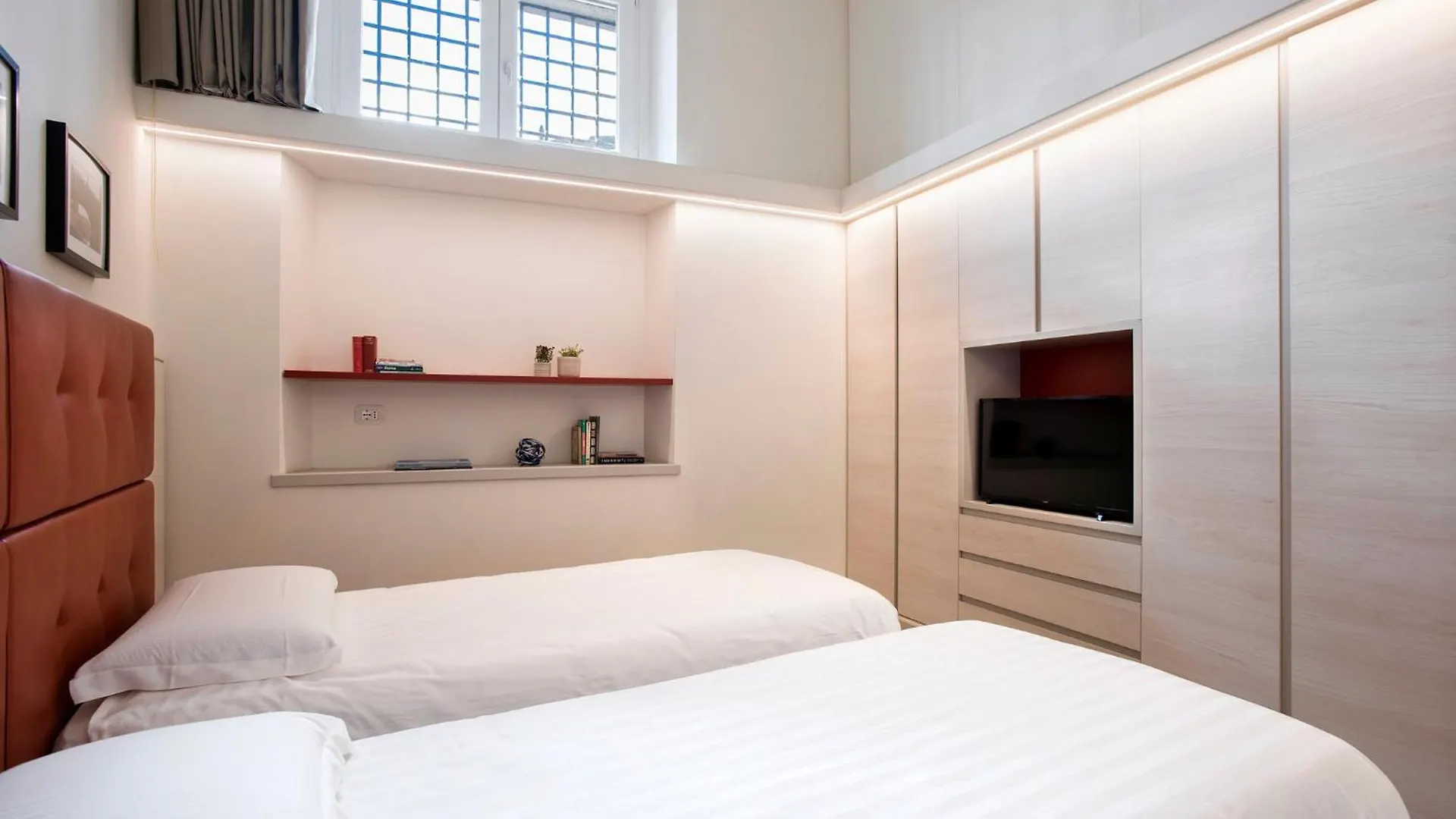 Gonfalone 6 Bed & Breakfast Rome