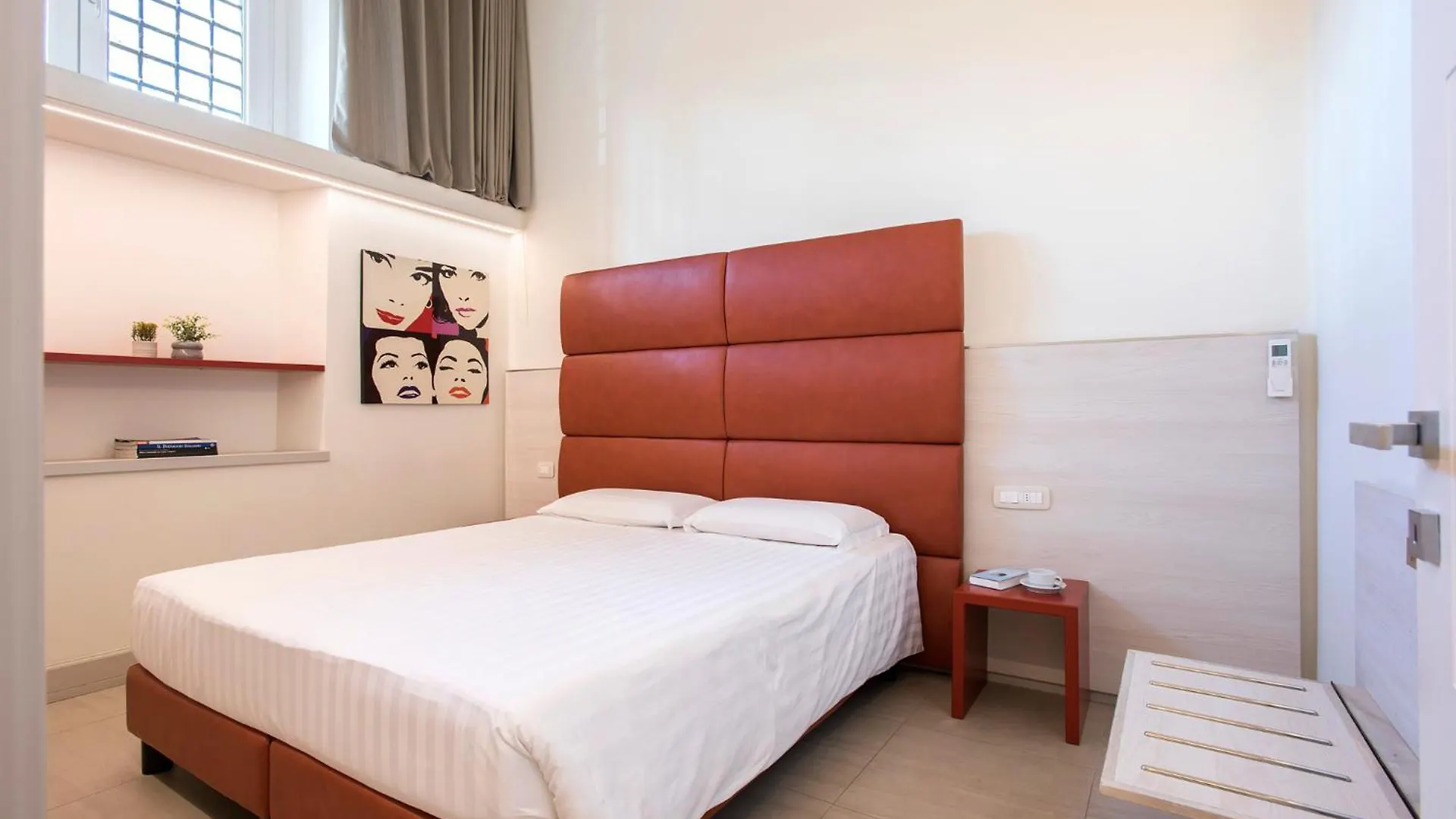 Gonfalone 6 Bed & Breakfast Rome