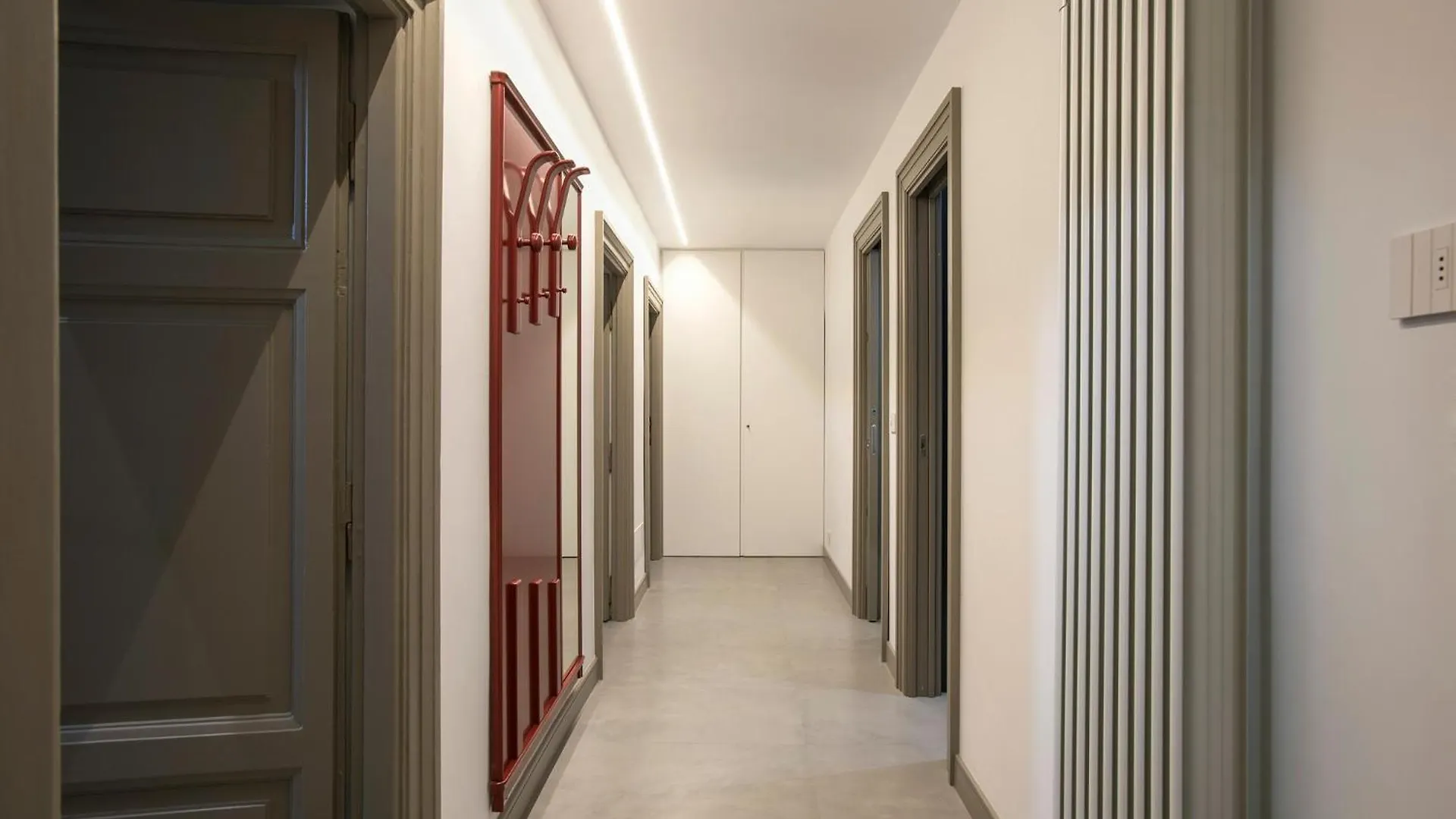 Gonfalone 6 Bed & Breakfast Rome 5*,