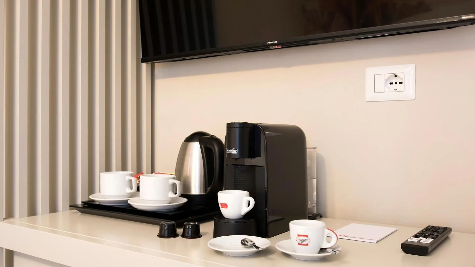 Gonfalone 6 Bed & Breakfast Rome 5*,  Italy